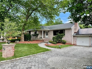 443 Lynn St, Harrington Park, NJ 07640