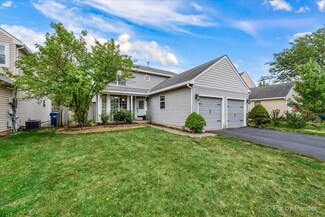 1848 Isle Royal Ln, Hanover Park, IL 60133