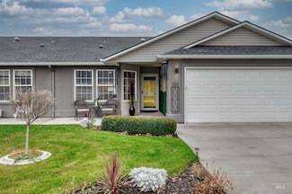 101 E Carmel Dr, Meridian, ID 83646