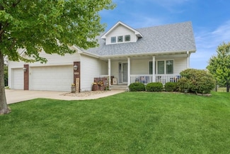 1112 Rosewood Dr, Altoona, IA 50009