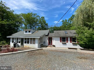 1046 Manatawny Rd, Boyertown, PA 19512