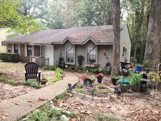 124 Whetherbine Way W Unit B, Tallahassee, FL 32301