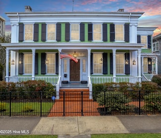 508 S Front St, Wilmington, NC 28401