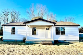 859 10th Cir NE, Arab, AL 35016