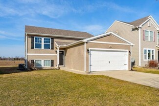 1320 Gardner Pond Ln, Vicksburg, MI 49097