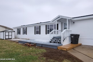 27484 Oregon Rd, Perrysburg, OH 43551