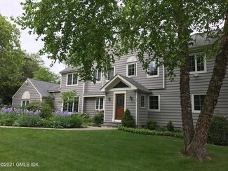 3 Old Wagon Rd, Old Greenwich, CT 06870
