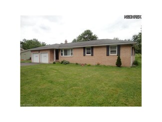 1732 N Orchard Rd NE, Bolivar, OH 44612
