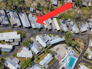 8600 42nd Place N Unit 11, St. Petersburg, FL 33709