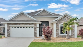 8288 Lake James Dr, Lakeland, FL 33810