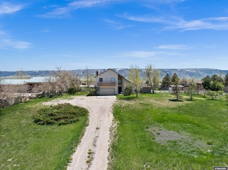 7161 W Riverside Dr, Casper, WY 82604
