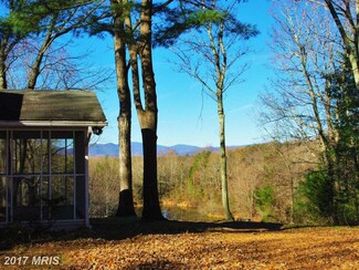 353 Aaron Mountain Rd, Castleton, VA 22716