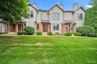 4505 Sherman Park Dr, Saint Charles, MO 63303