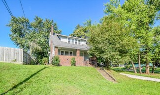 2784 Otter Dr, Akron, OH 44319
