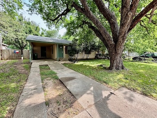 304 Elm St, Hurst, TX 76053