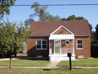 814 W Lusher Ave, Elkhart, IN 46517