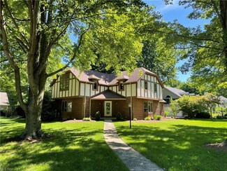 36324 Oakview Ln, Avon, OH 44011