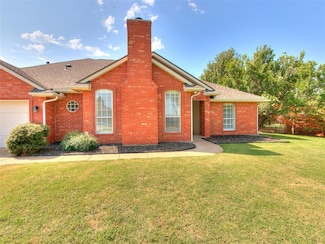 1208 Scrambler Ln, Edmond, OK 73025