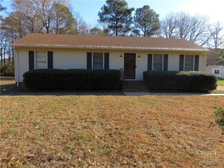 449 Evanrude Ln, Sandston, VA 23150