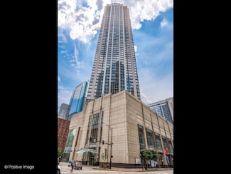 512 N Mcclurg Ct Unit 610, Chicago, IL 60611