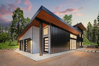 31 Skyview Way, Angel Fire, NM 87710