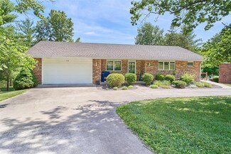 12626 Tall Pine Dr, Ste. Genevieve, MO 63670