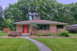 1655 Stadium Ct, Ann Arbor, MI 48103