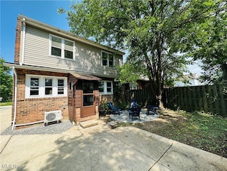 660 Johnson Ave, Bedford, OH 44146