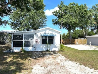 8073 Virginia Rd, Sebring, FL 33870