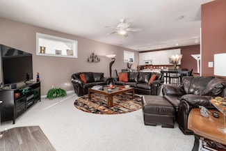 6033 McNaughten Grove Ln, Columbus, OH 43213