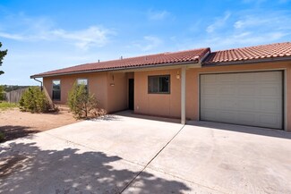 23 Estacada Rd, Santa Fe, NM 87508
