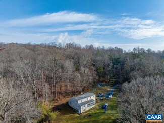2242 Hansens Mountain Rd, Charlottesville, VA 22911