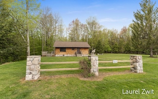 1442 W Tyler Rd Unit (A), Hart, MI 49420