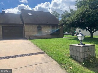 1270 E Derry Rd, Hershey, PA 17033