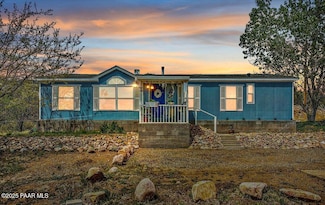 9215 E Smoki Trail, Dewey, AZ 86327