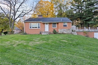 9502 Lafayette Dr NW, Massillon, OH 44647