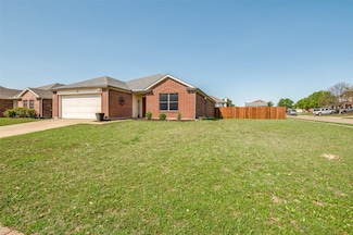 1501 Lakeside Dr, Glenn Heights, TX 75154