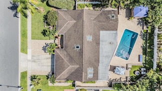 222 Foxcroft Dr E, Palm Harbor, FL 34683