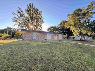 6406 Antietam Dr, Pensacola, FL 32503