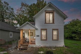 3288 W 52nd St, Cleveland, OH 44102