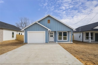 109 S Fir St, Celeste, TX 75423