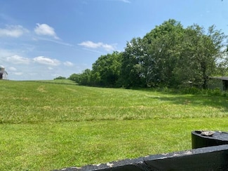 1809 Warwick Rd, Harrodsburg, KY 40330