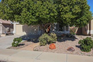 6536 W Desert Hollow Dr, Phoenix, AZ 85083