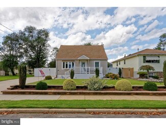 242 Nassau Ave, Paulsboro, NJ 08066