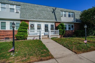 2734 Bay Ave, Ocean City, NJ 08226