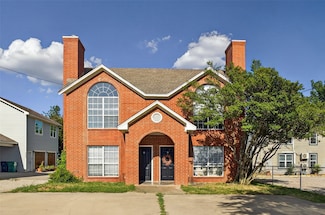 404 Fulton St Unit A, Denton, TX 76201