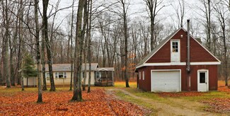 4603 W Poglese Rd, Hessel, MI 49745