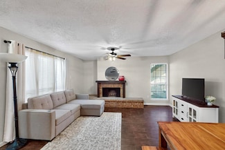 9611 Walnut St Unit 1105, Dallas, TX 75243