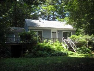 33 Pond Hill Rd, Williamsburg, MA 01096
