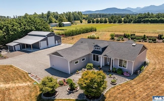 231 Kasiana Rd, Sequim, WA 98382